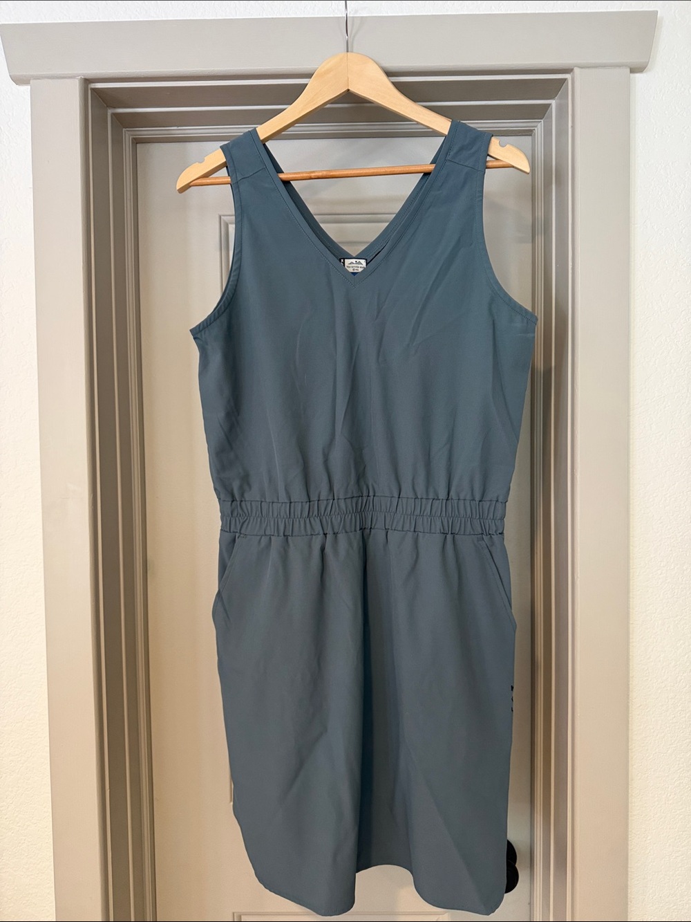 Kavu Sleeveless V-Neck Midi Dress - Slate